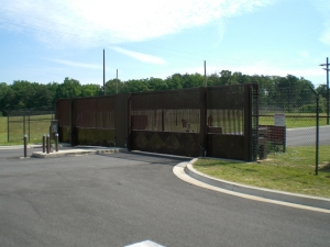 Cantilever Sliding Crash Gates - 400/450 Series