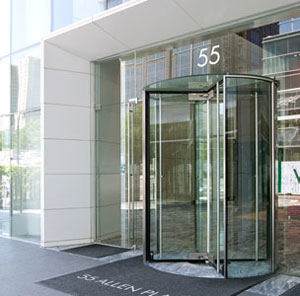 Logo 4000 Crane 4000 Series All Glass Revolving Doors The Crane