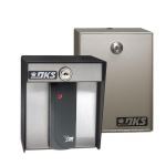 DoorKing, Inc. - 1520/1524 Stand Alone Card Readers - Access Control