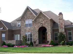 Fieldstone Pattern Manufactured Masonry Veneer