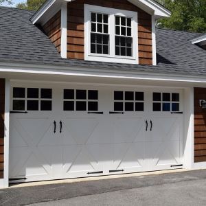 Morano Builder Series Custom Wood Garage Doors – Everite Door - Sweets