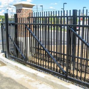 TransPort II Industrial Cantilever Slide Gate – Ameristar Fence ...